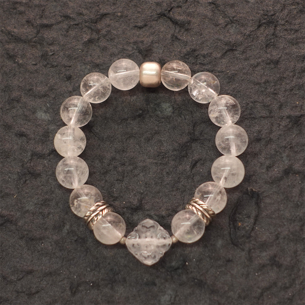 Pure Tranquility Tibetan White Quartz & Silver Wishful Cloud Bracelet