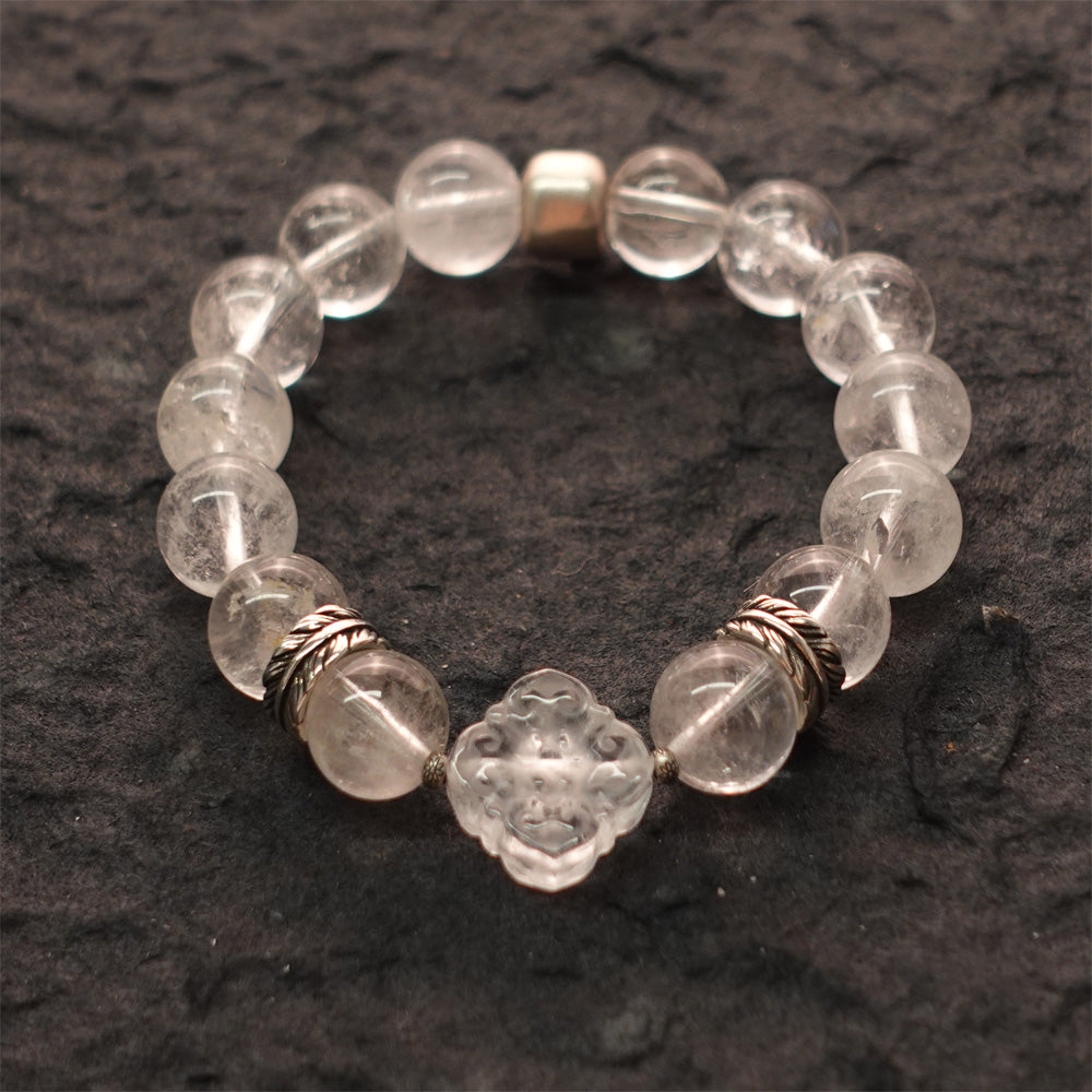 Pure Tranquility Tibetan White Quartz & Silver Wishful Cloud Bracelet