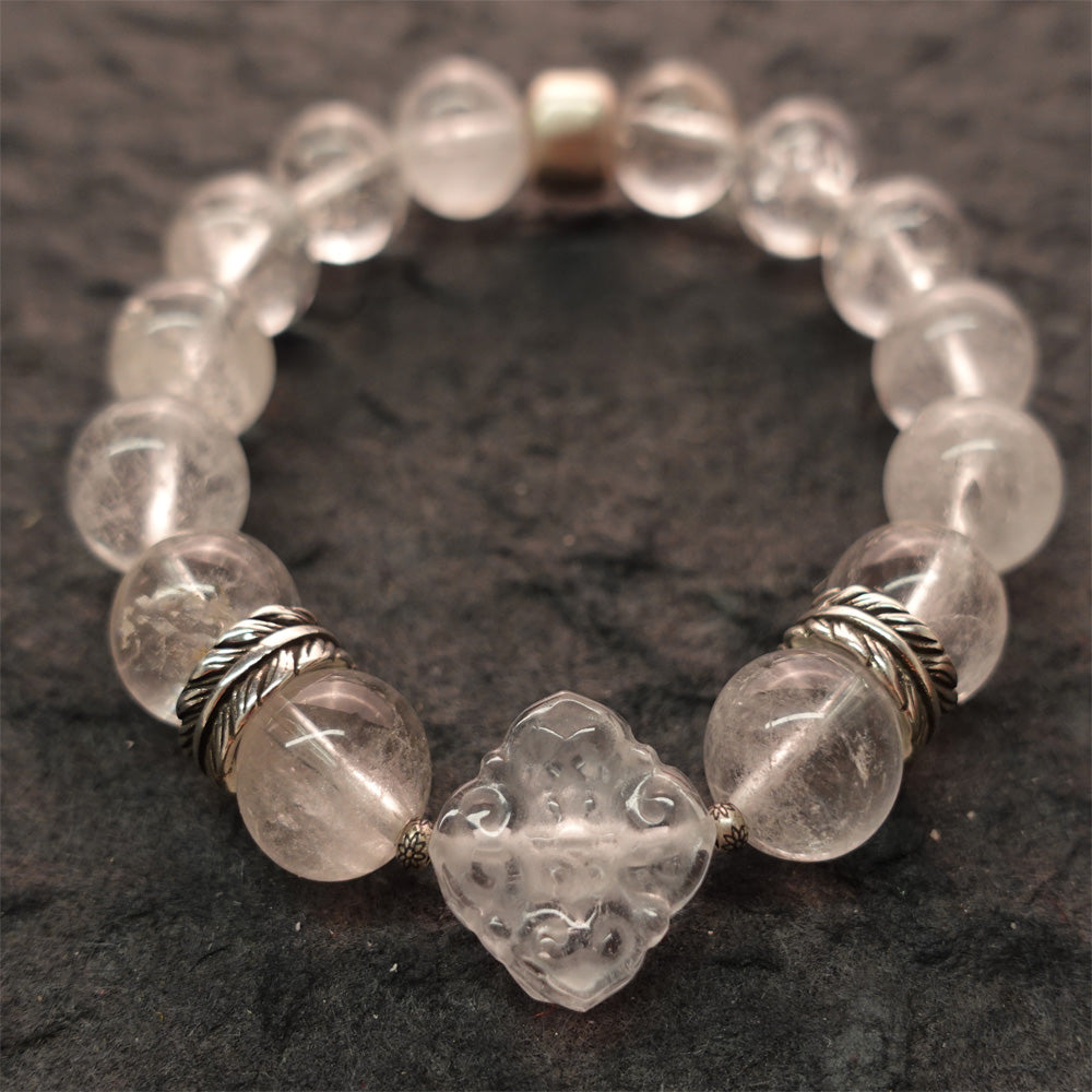 Pure Tranquility Tibetan White Quartz & Silver Wishful Cloud Bracelet